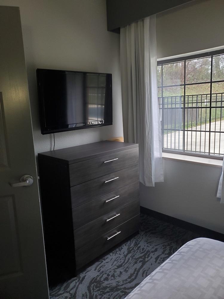 Candlewood Suites Knoxville Airport-Alcoa By Ihg Bagian luar foto